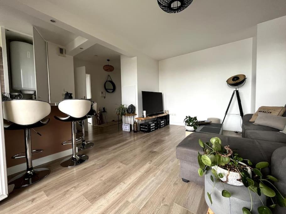 Le Nid De Dammarie-Les-Lys Apartman Kültér fotó
